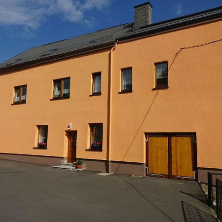 Ferienwohnung Poehlmann Bad Lobenstein Dış mekan fotoğraf